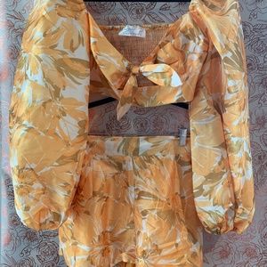 Yellow floral set